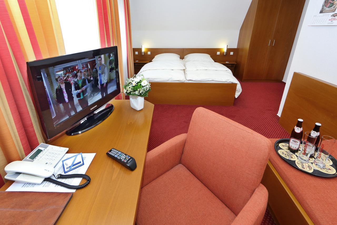 Brauereigasthof-Hotel Roter Ochsen Ελβάνγκεν Δωμάτιο φωτογραφία